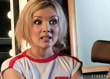 Interview With Faye Barts