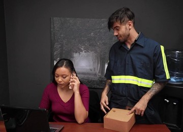 Quickie Fucking On The Office Table With Horny Slut Adriana Maya