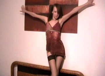 Kinky Slut Gets Drilled Really Hard And She Likes It