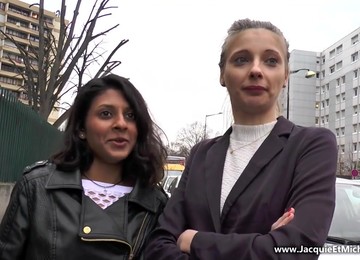 Amateur Girls Next Door Anais & Eva In Group Pussy Fuck