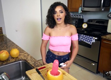 I Know That Girl - Citrus Sucks 1 - Johnny The Kid