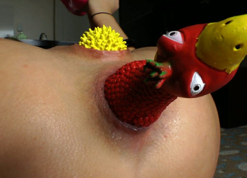 Sexy Hoe Kelly Divine And Some Other Sluts Get All Their Holes Toyed