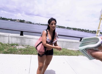 Misty Quinn Accepts A Free Ride By A Stranger And Ends Up Fucked