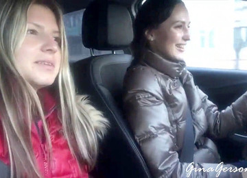 Dirty Sluts Having Homemade Lesbo Session