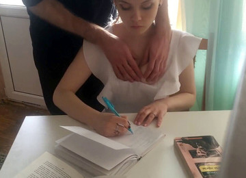 Stepdad Is Fucking The Young Schoolgirl