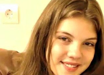 Shy Teen Showing Amazing Ass