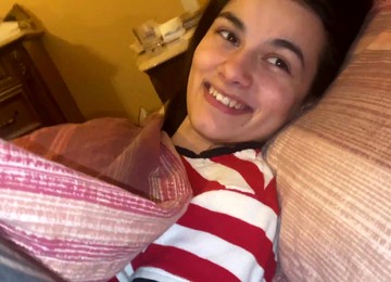 Amazing Brunette Girl Knows How To Please A Big Stiff Pecker