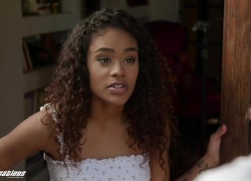 Cutest Mulatto Babe Scarlit Scandal Gets Intimate With White Boyfriend