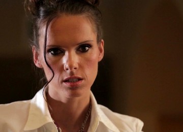 Horny Brunette Bitch Takes It Up Her Gash