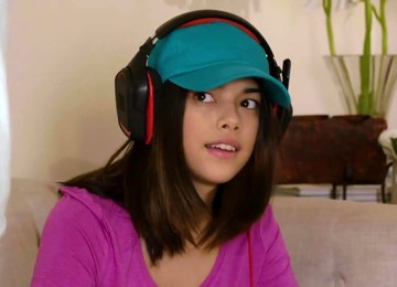 Harmony Wonder And Missy Martinez Ennjoy Fist Time Kissing And Pussy Licking