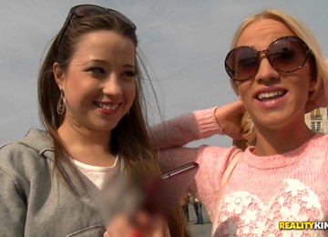 Hot Babes Get A Rough Anal Fuck In This Nasty Foursome