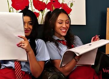 British Cfnm Art Students Watch Teachers Tug In A Kinky Trio