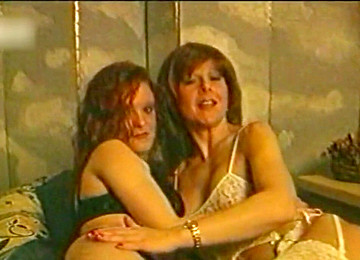 Neighbour, Sexy Friends