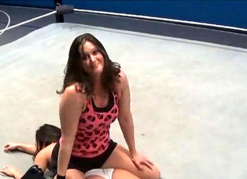 Women Wrestling, Tickle Wrestling