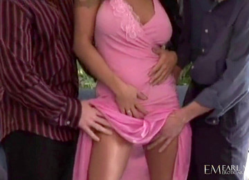 Big Tits, Earl Miller