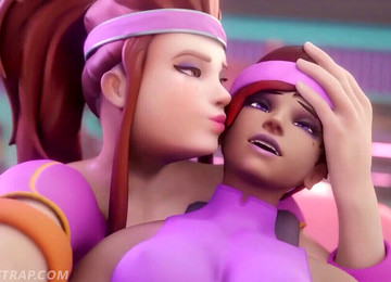 Kittle, Lesbian Kissing