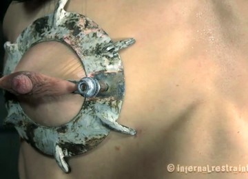 Devilish Elise Graves Gets Her Nipples Stretched As Hell In A Hardcore BDSM Video