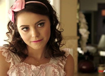 Cute Doll Kylie Quinn Pleases Dick With Her Feet And Takes Cum On Her Face