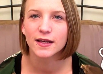 This Blonde Teen Has Some Serious Deep Throating Skills