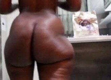 Jiggly Soft Chocolate Ass