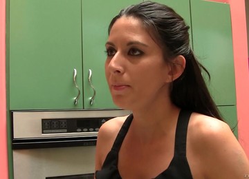 Goddess Nikki Daniels Goes Hardcore With Claudio Over A Bed