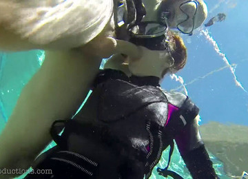 Underwater Drowning Fetish Porn, Scuba, Girls Underwater Drowning