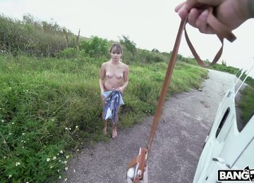 Hot Babe Fucks For Money And She Always Counts The Cash