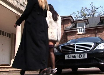 Blonde Porn Star With A Fantastic Body Enjoying A Hardcore Foursome