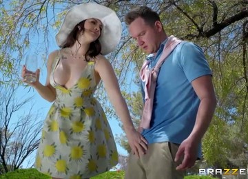 Fucking Doggy In Standing Pose Is The Best Way To Gain Pleasure For Chanel Preston