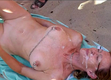 French Gangbang, Piss Bukkake