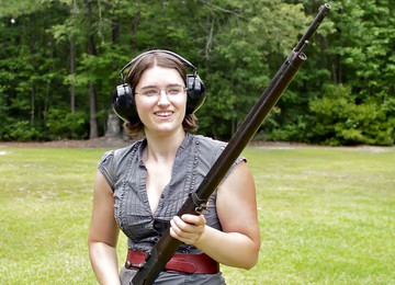 Outdoors, Sereyna Gomez, Rifle