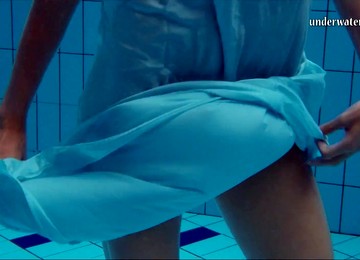 Underwater Teens, Big Tits