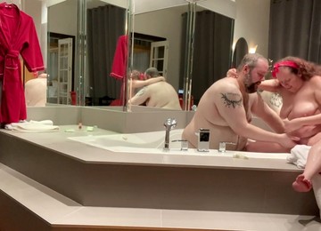 Hotel Amateur, Ass Kissing, Bathroom