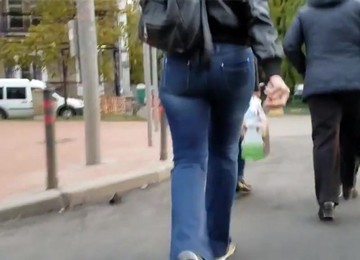 Russian Milf With Nice Round Ass In Jeans
