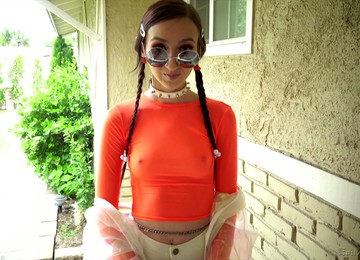 Video Of Skinny Model Carmen Rae Getting Fucked Balls Deep