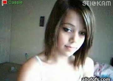 Pretty Amateur Teen Masturbating Her Pussy In Homemade Video