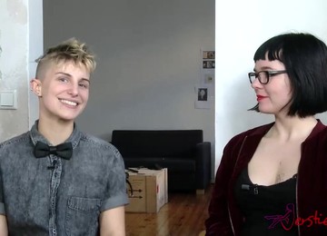 Naughty Lesbos Mind-blowing Xxx Clip