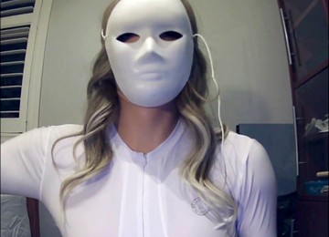 C踩踏hinese Footjob, Real Doll