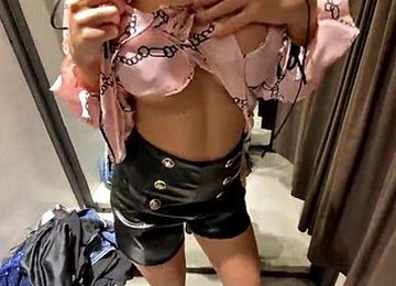 Risky Cumshot In Public Changing Room At Shopping Center - Cock22squirt