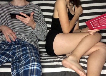 Recent, Sister Handjob, Branlette