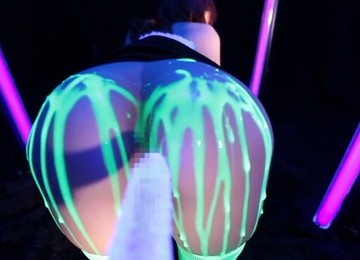 Hot Japanese Girl Sucks A Dildo And Shakes Her Ass