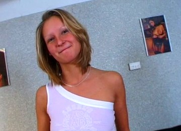 Deepthroat From A Smoking Hot Teen Liz Honey