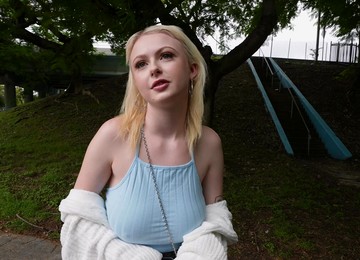 Natural Boobs Stranger Carrie Sage Takes Money To Be Fucked Good