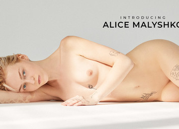Introducing Alice Malyshko - SuperbeModels