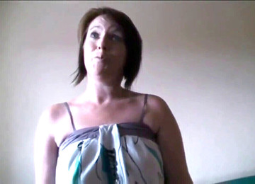 Mom Lesbian Hidden Cam, Mütter, Young