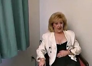 Busty Mature Fucked Hard In The Motel Kitty Foxx