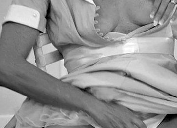 Leave It To The Moms Beaver Milk Man BW - S1:E1