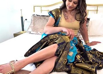 Newlywed Indian Girl Fucked Like A Bitch On Her Honeymoon