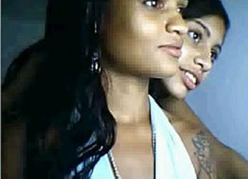 Hot Teen Indian Sluts Expose Their Tits And Their Nipples To The Camera