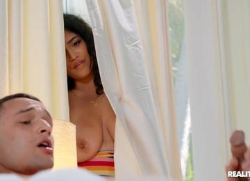 Chunky Latina Babe Gabriela Lopez Spies On Her Stepbro Yanking His Wiener